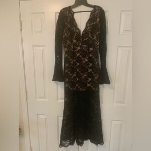 Forever 21 Black and Tan Lace Long Sleeve Dress